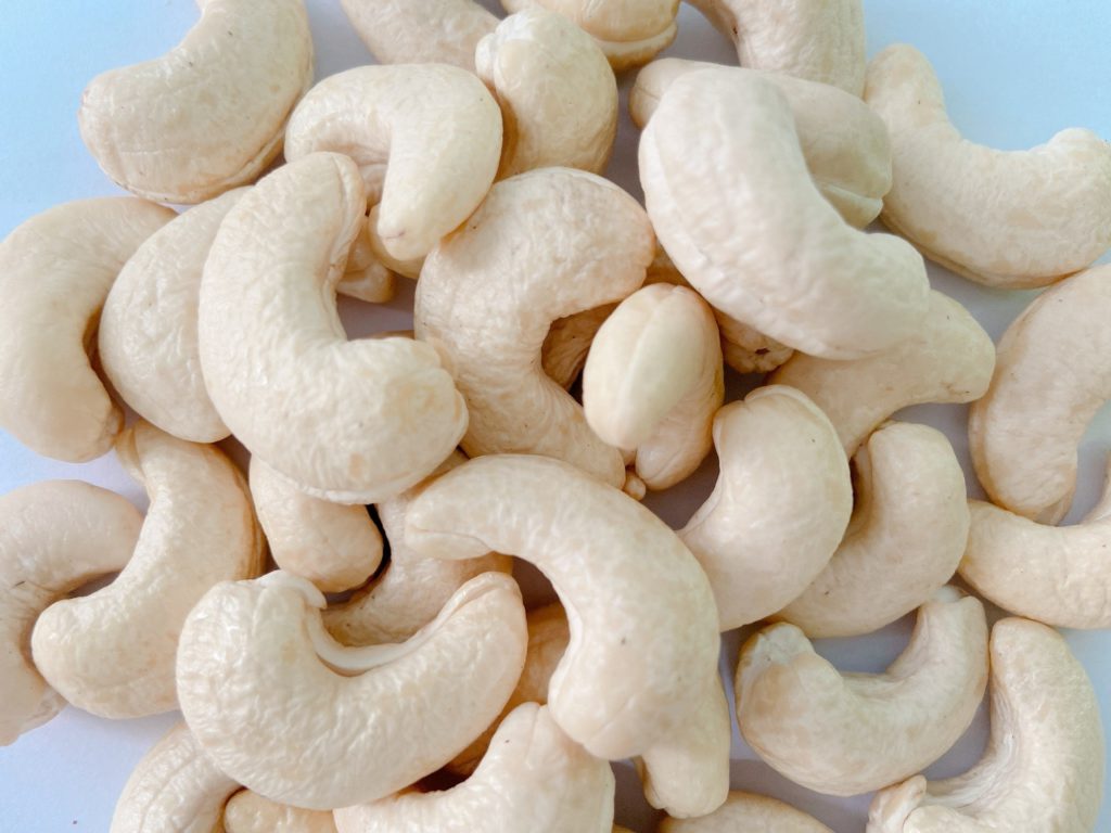 Vietnamese cashew kernels supplied by HAVIGO