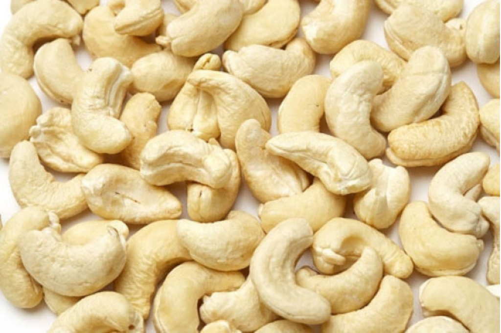 Buying White Cashews