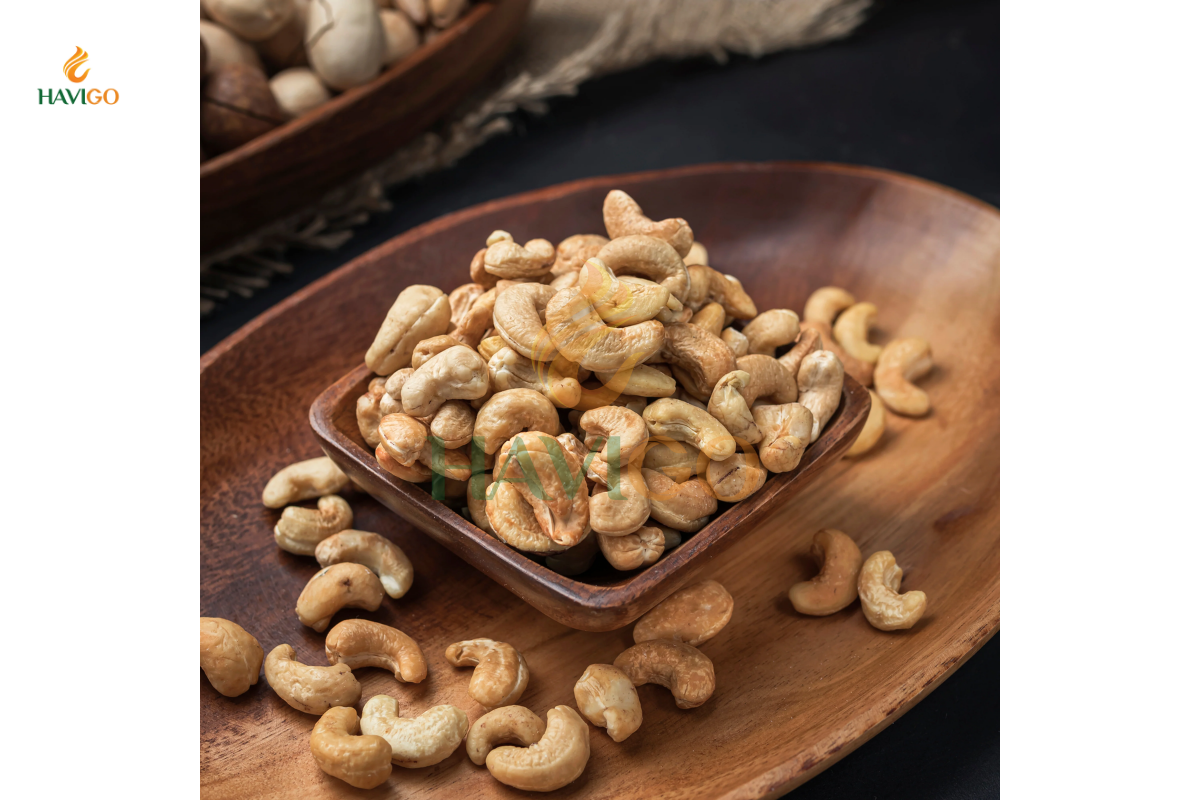 Roasted Salted Cashews nuts
