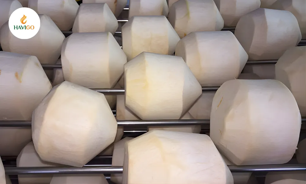 the process to making diamond cut coconut