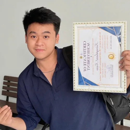 Harrison Nhat portrait