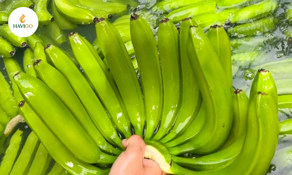 Hand pack banana