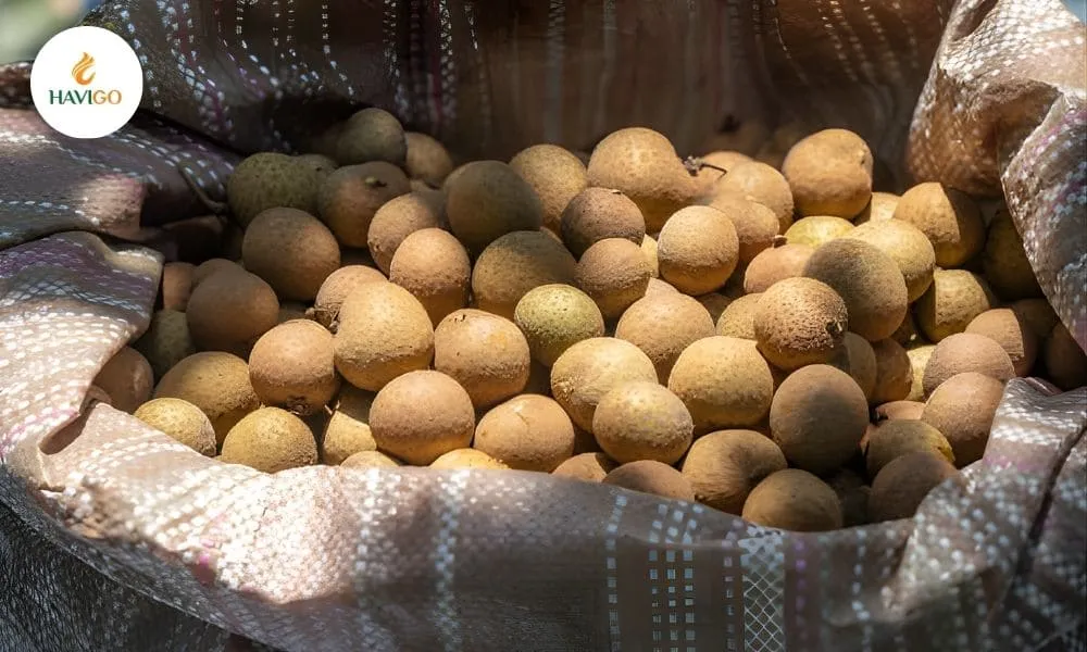 Lychee and Longan: A Delicious & Complete Guide You Need to Know 4 Culinary-Uses-in-Traditional-and-Modern-Cooking