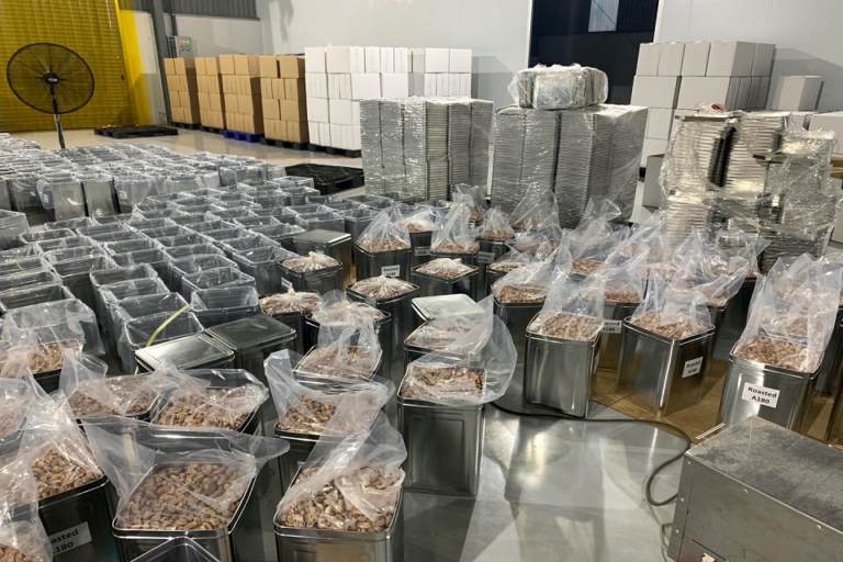 Packing image slot 02