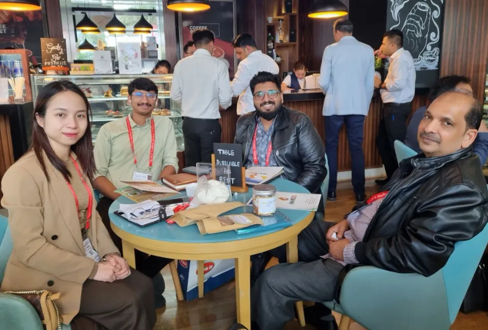 About Us 26 HAVIGO customer visit - quality discussion