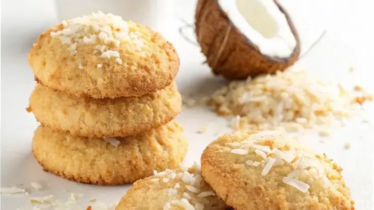 Uses of Desiccated Coconut: Why Do Manufacturers Prefer It?